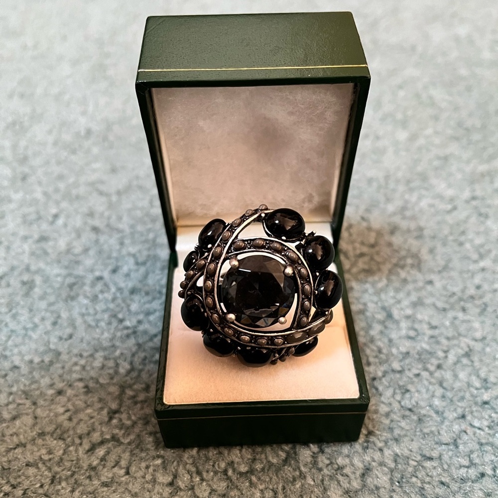 Costume Ring - Black Bead Detail